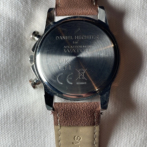 Daniel Hechter Men’s Atlas Watch Near New worn only once. - Picture 6 of 11
